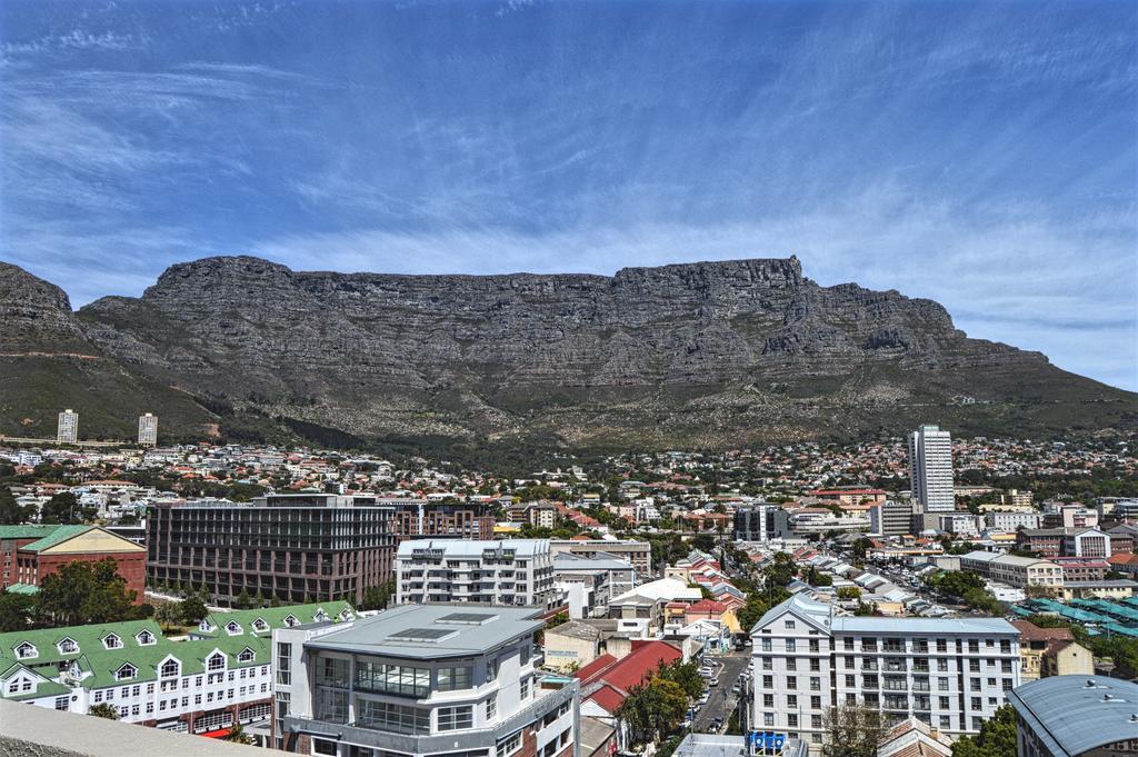 Urban Oasis At The Four Seasons Appartement Kaapstad Buitenkant foto