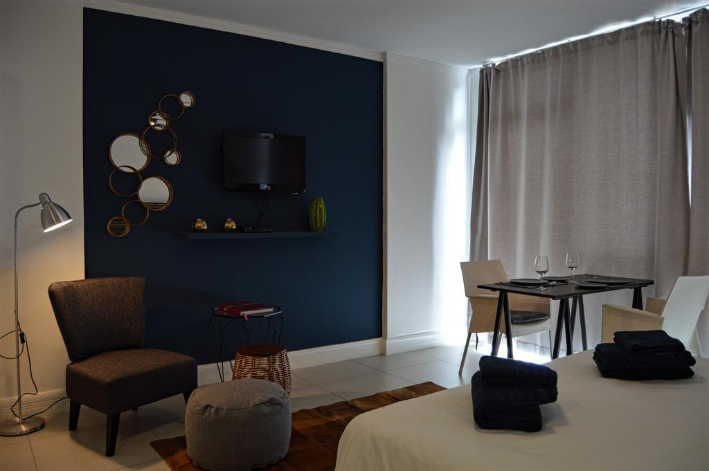 Urban Oasis At The Four Seasons Appartement Kaapstad Buitenkant foto