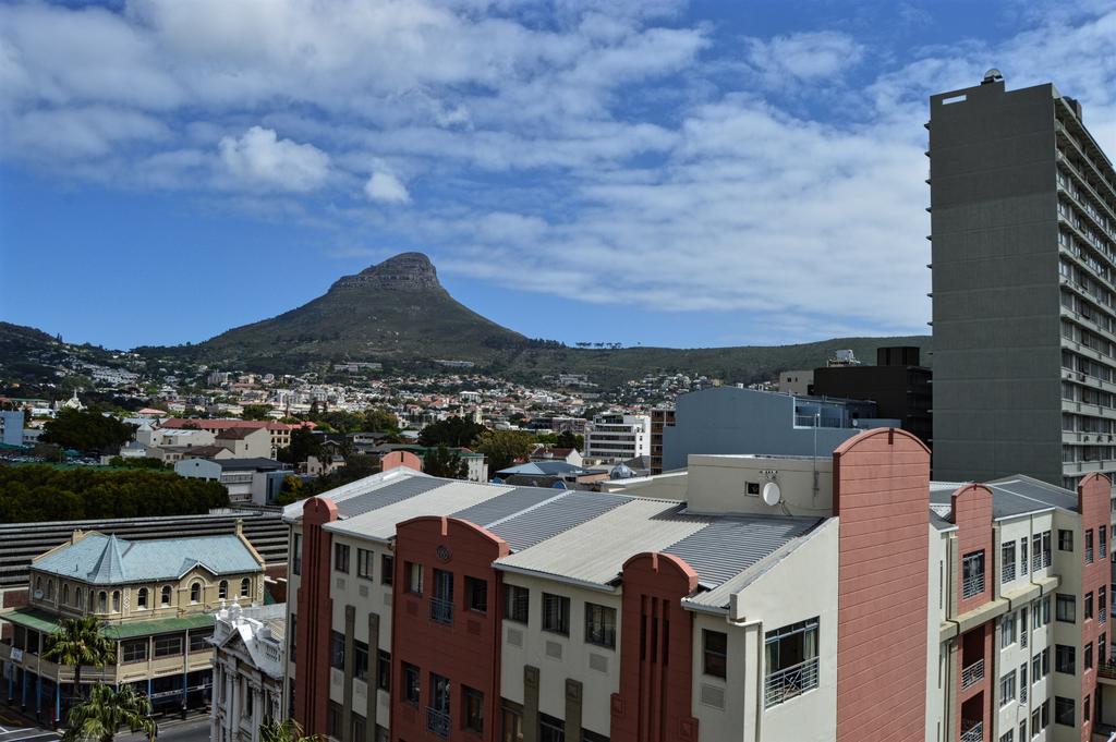 Urban Oasis At The Four Seasons Appartement Kaapstad Buitenkant foto