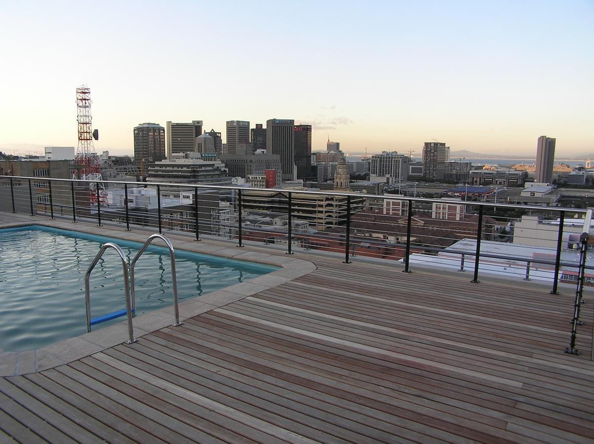 Urban Oasis At The Four Seasons Appartement Kaapstad Buitenkant foto
