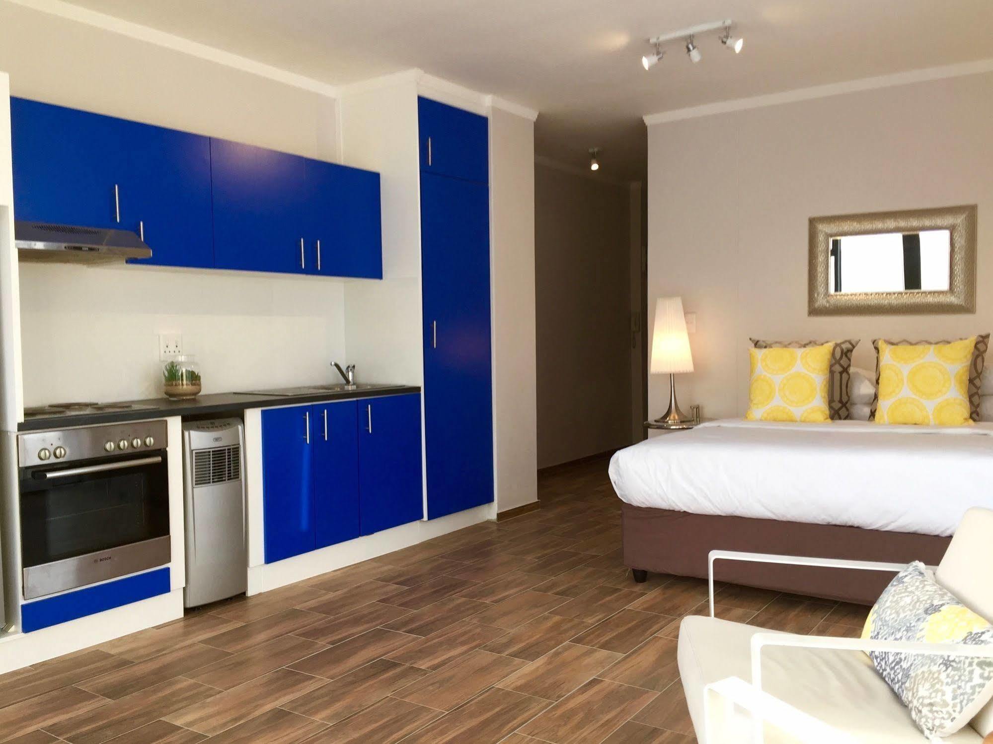 Urban Oasis At The Four Seasons Appartement Kaapstad Buitenkant foto
