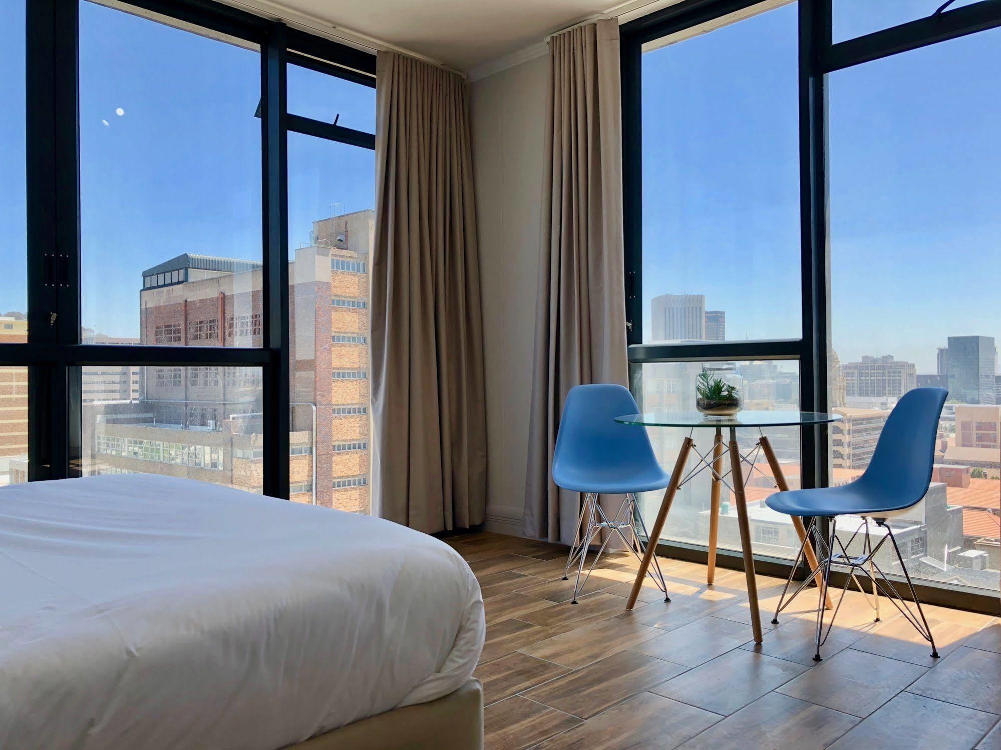 Urban Oasis At The Four Seasons Appartement Kaapstad Buitenkant foto